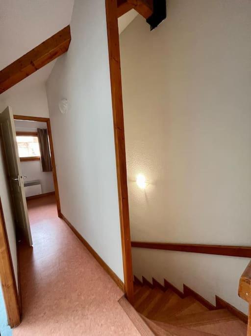 Chalet Vars 8 A 10 Personnes, Proche Des Pistes Экстерьер фото