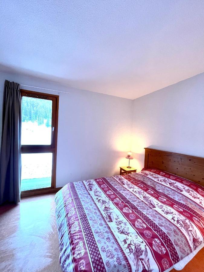 Chalet Vars 8 A 10 Personnes, Proche Des Pistes Экстерьер фото