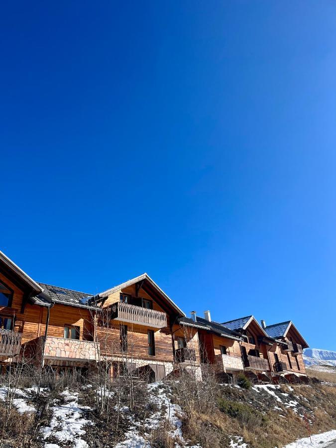 Chalet Vars 8 A 10 Personnes, Proche Des Pistes Экстерьер фото