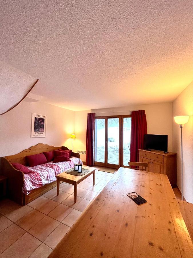 Chalet Vars 8 A 10 Personnes, Proche Des Pistes Экстерьер фото